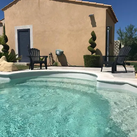 Holiday home Le Petit Mas Des Lavandins *